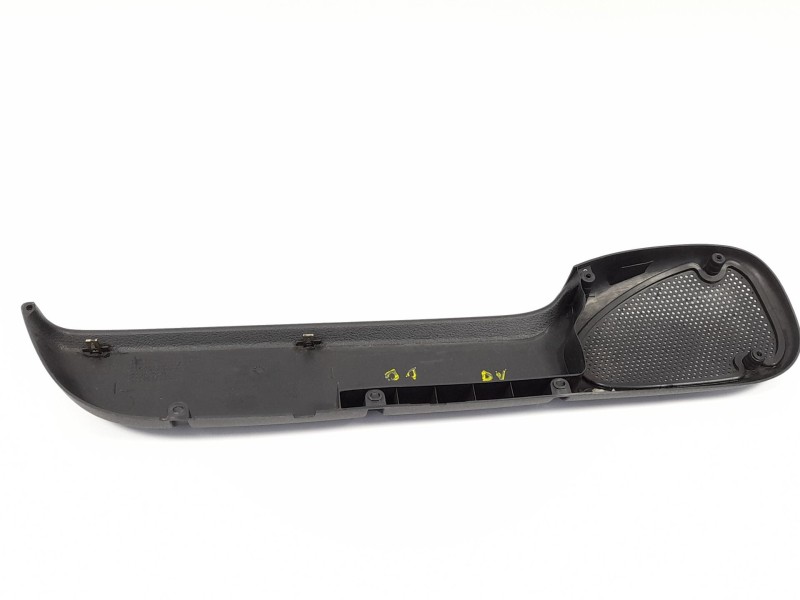 Recambio de moldura para peugeot 106 (s1) 1.5 d referencia OEM IAM 9621358977  