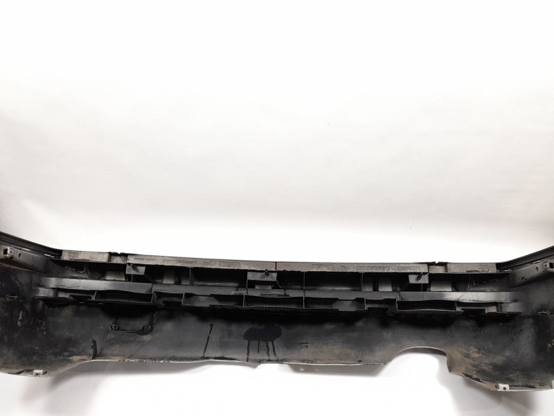 Recambio de paragolpes trasero para citroen xantia berlina 2.0 hdi sx referencia OEM IAM 9625887077  