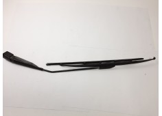 Recambio de brazo limpia trasero para citroen xantia berlina 2.0 hdi sx referencia OEM IAM   