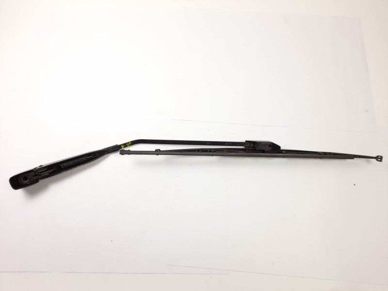 Recambio de brazo limpia trasero para citroen xantia berlina 2.0 hdi sx referencia OEM IAM   