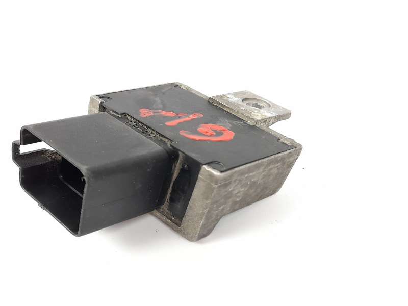 CAJA PRECALENTAMIENTO 7700115078 
