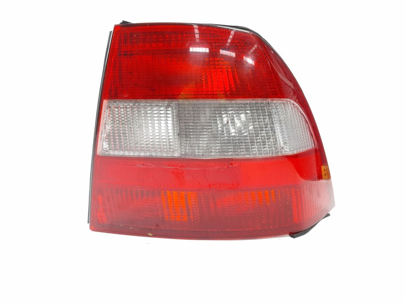Recambio de piloto trasero derecho para opel vectra b (j96) 2.0 dti 16v (f19) referencia OEM IAM 37360748  