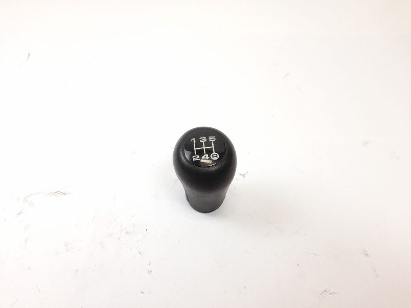Recambio de pomo palanca cambio para audi a4 b5 (8d2) 1.9 tdi referencia OEM IAM   