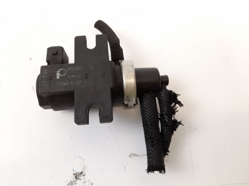 Recambio de valvula aire adicional para audi a4 b5 (8d2) 1.9 tdi referencia OEM IAM 1H0906627 72190320 
