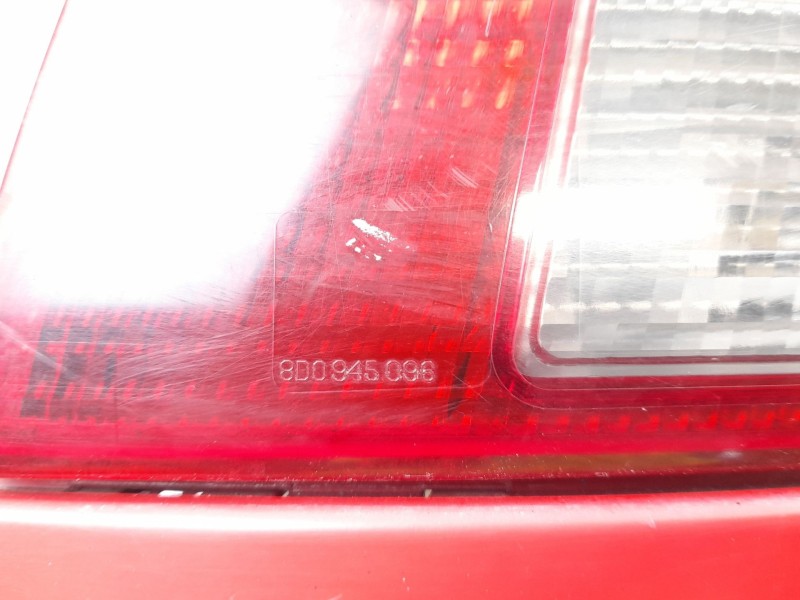 Recambio de piloto trasero derecho para audi a4 b5 (8d2) 1.9 tdi referencia OEM IAM 8D0945096  