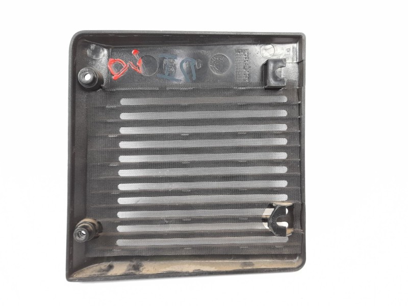 Recambio de moldura para peugeot 205 ii (20a/c) 1.9 diesel referencia OEM IAM   