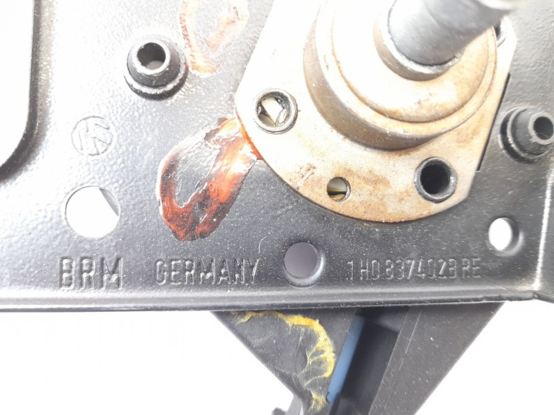 Recambio de elevalunas delantero derecho para volkswagen golf iii (1h1) 1.9 tdi referencia OEM IAM 1H0837402BRE  