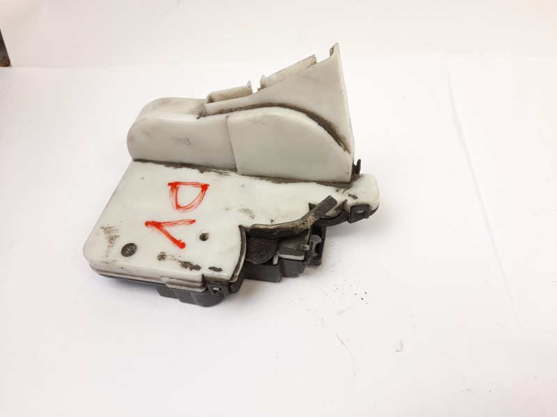 Recambio de cerradura puerta trasera izquierda para volkswagen golf iii (1h1) 1.9 tdi referencia OEM IAM   