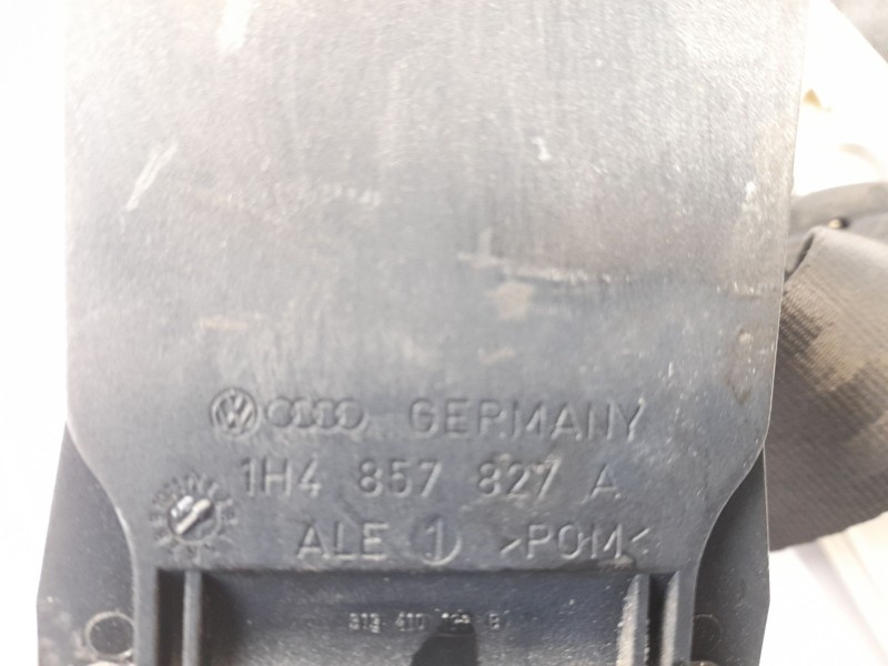 Recambio de cinturon seguridad trasero izquierda para volkswagen golf iii (1h1) 1.9 tdi referencia OEM IAM   