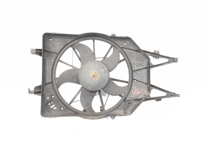 Recambio de electroventilador para ford focus i (daw, dbw) 1.8 tdci referencia OEM IAM 3135103366  