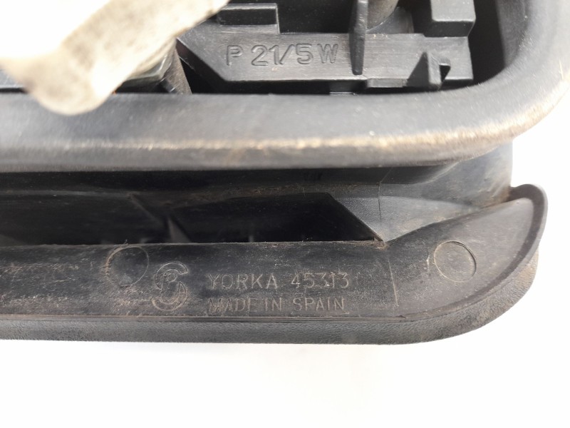 Recambio de piloto trasero derecho para opel combo (corsa c) cargo referencia OEM IAM   