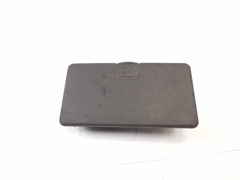 Recambio de cenicero para opel combo (corsa c) cargo referencia OEM IAM   