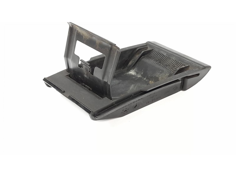 Recambio de cenicero para seat ibiza (6k1) 1.9 d referencia OEM IAM 6K0857952A  
