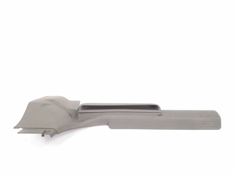 Recambio de moldura para opel combo (corsa c) cargo referencia OEM IAM 9184622  