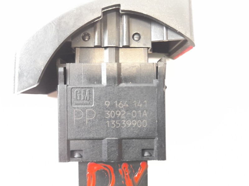Recambio de warning para opel combo (corsa c) cargo referencia OEM IAM 9164141 9164141 