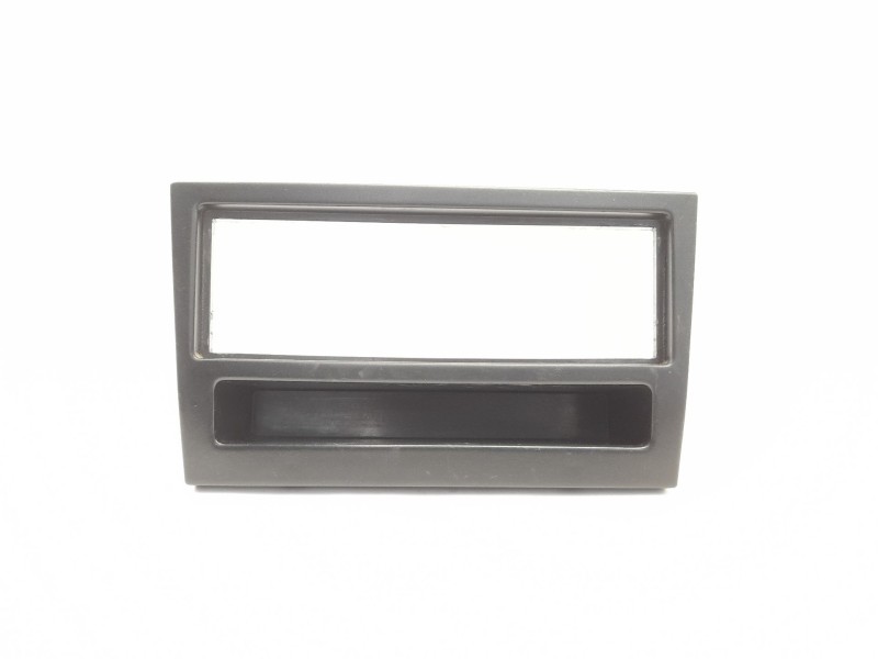 Recambio de moldura para opel combo (corsa c) cargo referencia OEM IAM   