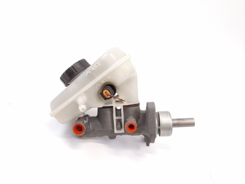 Recambio de bomba freno para opel combo (corsa c) cargo referencia OEM IAM 5075  