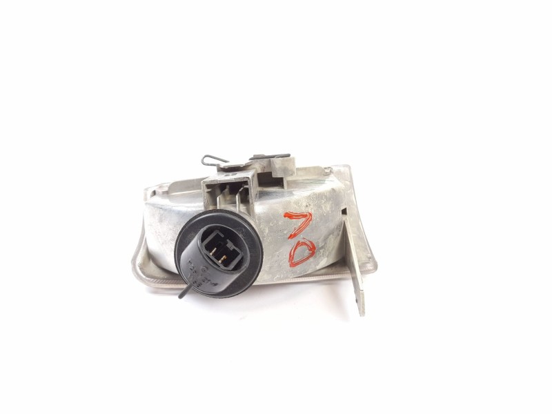 Recambio de piloto delantero izquierdo para peugeot 205 furgón 1.8 d referencia OEM IAM 11580630S  