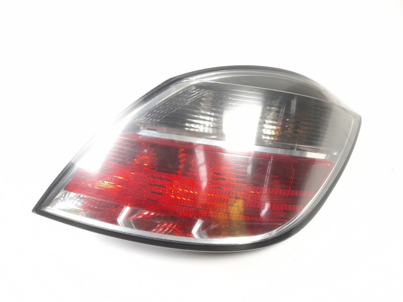 Recambio de piloto trasero derecho para opel astra h (a04) 1.7 cdti (l48) referencia OEM IAM 13222325  