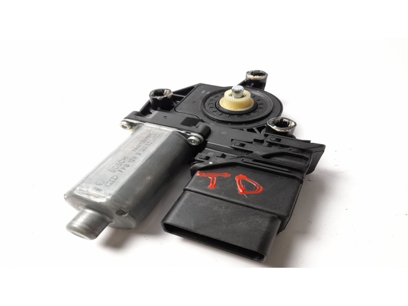 Recambio de motor elevalunas trasero derecho para volkswagen golf plus (521) advance referencia OEM IAM 0130821430 5M0839402F 