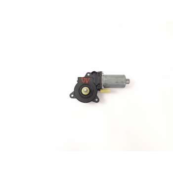 MOTOR ELEVALUNAS DELANTERO DERECHO 0130821939 