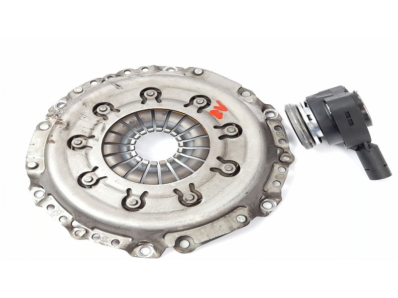 Recambio de kit embrague para ford transit connect (tc7) 1.8 tdci cat referencia OEM IAM 124044310  