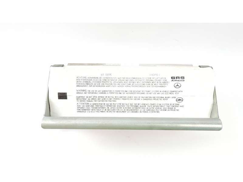 AIRBAG DELANTERO DERECHO A1688600605 