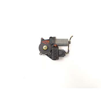 MOTOR ELEVALUNAS DELANTERO DERECHO 0130821771 