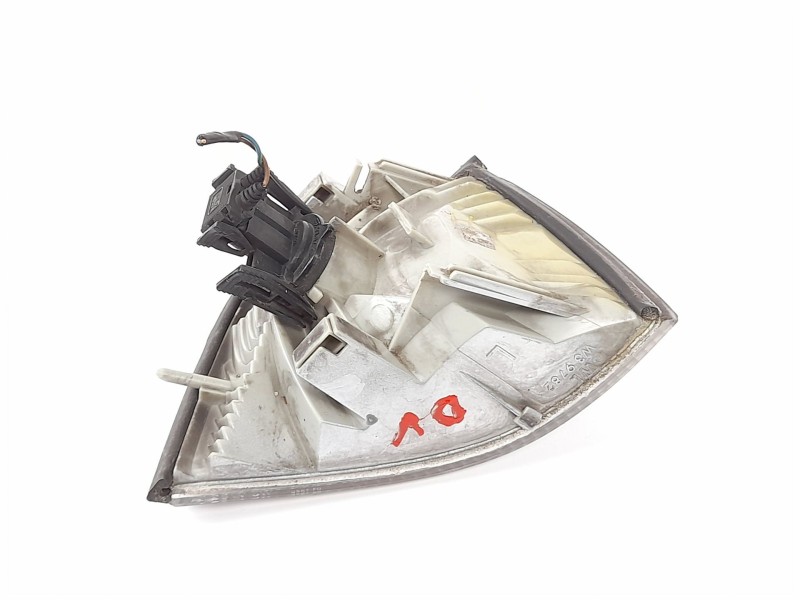 Recambio de piloto delantero izquierdo para bmw serie 3 berlina (e36) 318tds referencia OEM IAM 1384032 ZB155233 