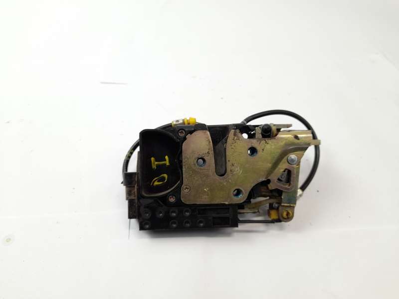 CERRADURA PUERTA DELANTERA IZQUIERDA 