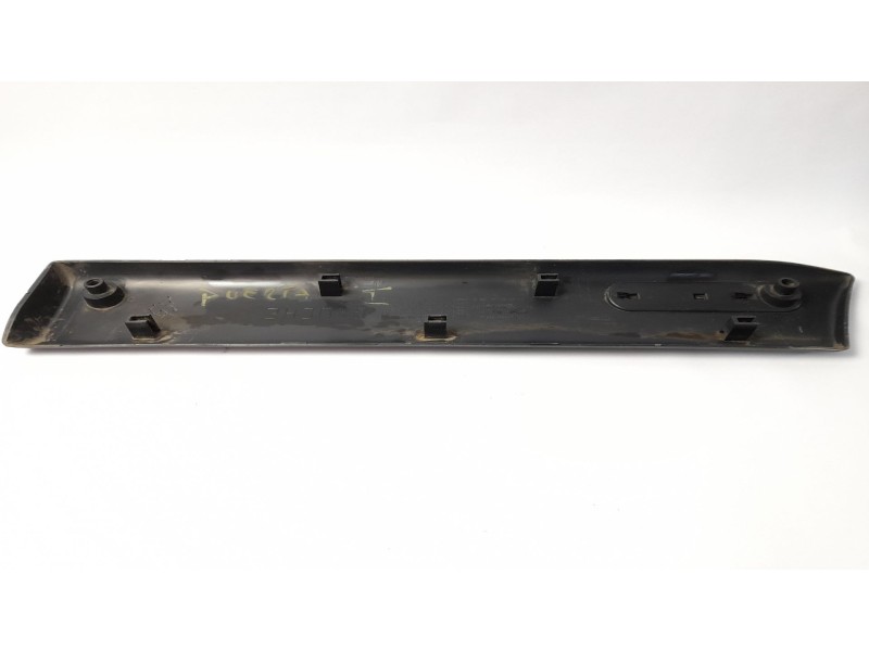 Recambio de molduras delanteras para opel movano furgón (f9) 2.8 dti referencia OEM IAM 7701692580  