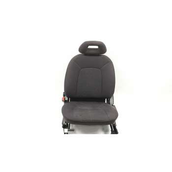 ASIENTO DELANTERO IZQUIERDO 