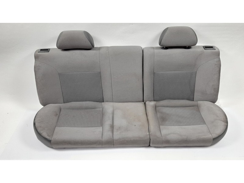 Recambio de asientos traseros para seat cordoba berlina (6l2) 1.4 16v referencia OEM IAM   