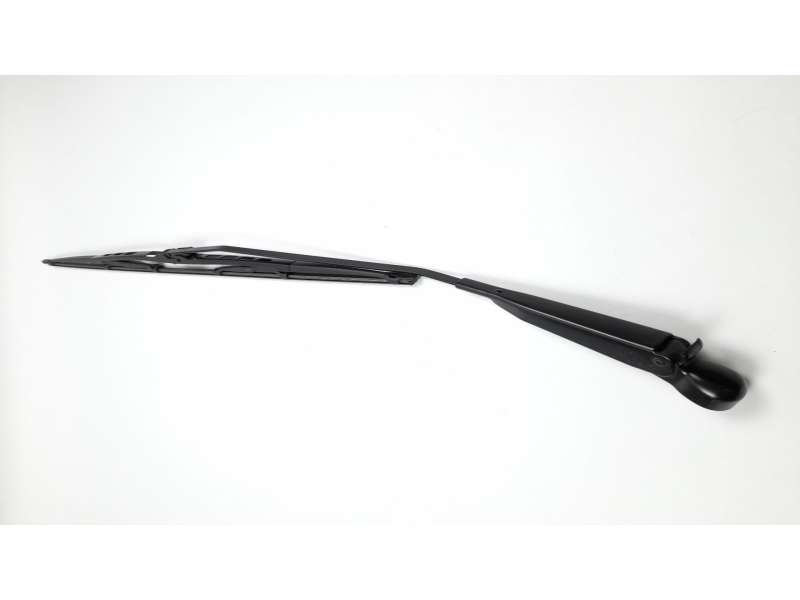 BRAZO LIMPIA DELANTERO DERECHO 820018096B 