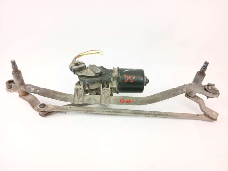 MOTOR LIMPIA DELANTERO 