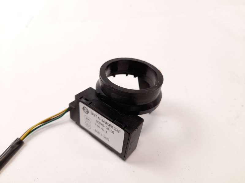 ARTICULACION LIMPIA DELANTERO 8697008100 