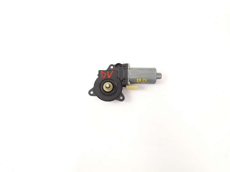 MOTOR ELEVALUNAS DELANTERO DERECHO 0130821939 