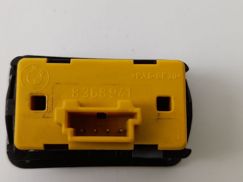 Recambio de mando elevalunas delantero derecho para bmw serie 3 berlina (e36) 318tds referencia OEM IAM 8368941  
