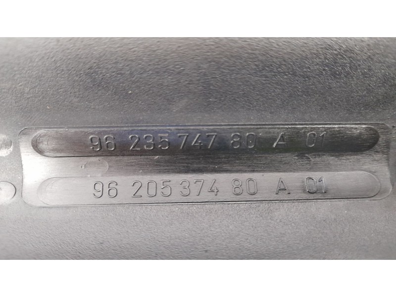 Recambio de colector admision para citroen berlingo 1.9 diesel referencia OEM IAM 9623574780 9620537480 
