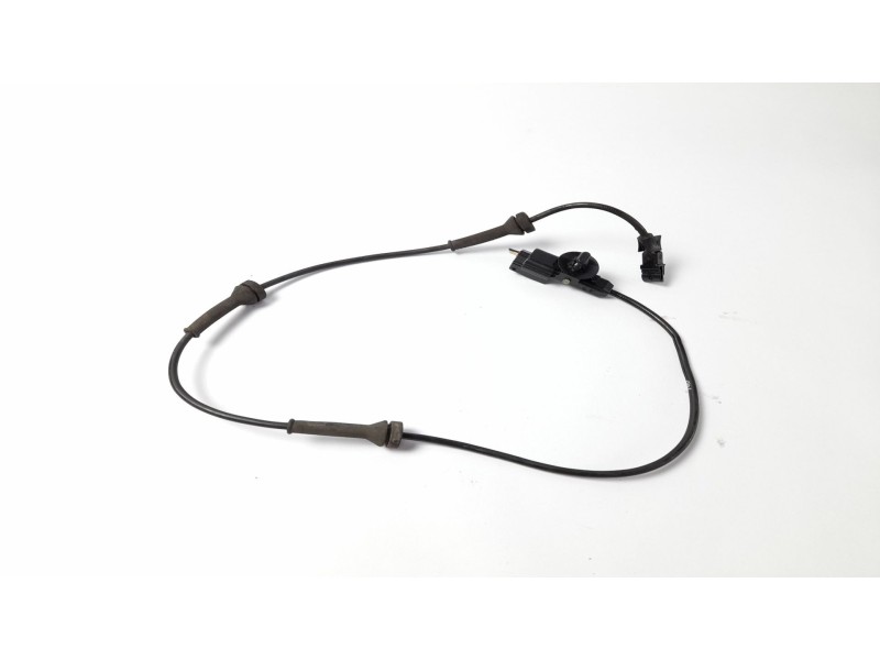 Recambio de sensor abs para renault scenic ii 1.5 dci diesel referencia OEM IAM 8200404460  