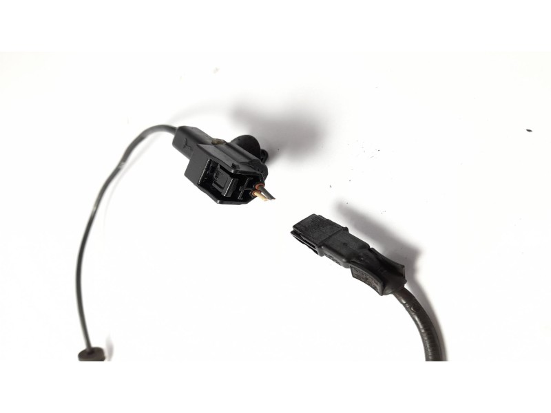 Recambio de sensor abs para renault scenic ii 1.5 dci diesel referencia OEM IAM 8200404460  