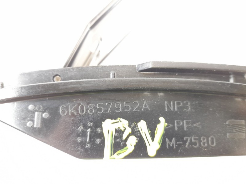Recambio de cenicero para seat cordoba berlina (6k2) 1.9 td referencia OEM IAM 6K0857952A  