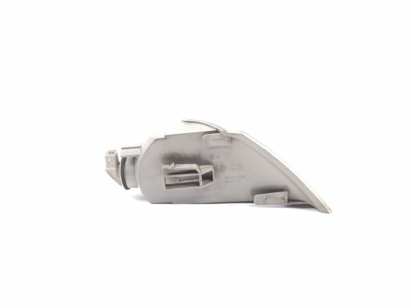 Recambio de piloto delantero izquierdo para citroen xantia berlina 2.0 hdi sx referencia OEM IAM AXO1980  