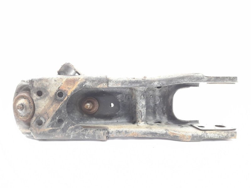 Recambio de brazo suspension inferior delantero derecho para nissan pick up (d22) 2.5 d referencia OEM IAM   