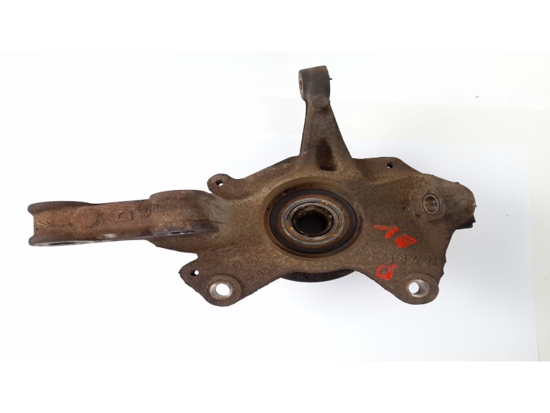 Recambio de mangueta delantera derecha para renault megane iii coupe dynamique referencia OEM IAM 184N  