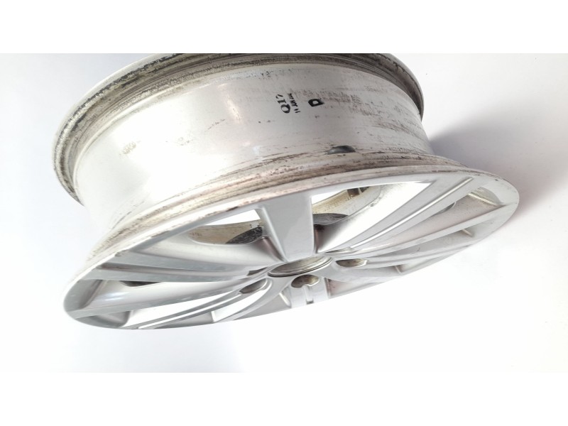Recambio de llanta para volkswagen golf plus (521) advance referencia OEM IAM 5K0601025  