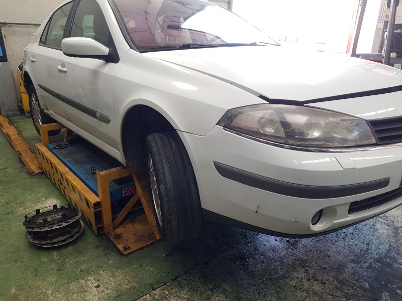 renault laguna ii (bg0/1_) del año 2005