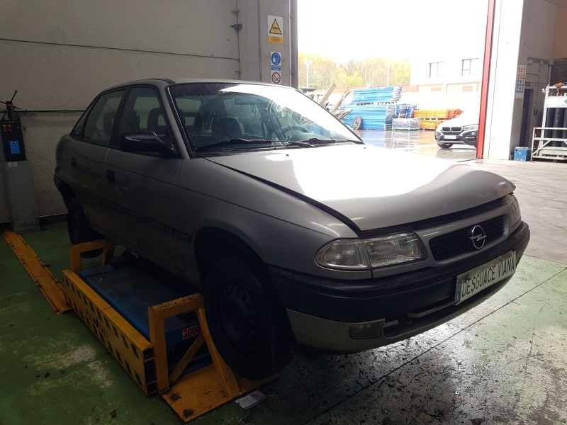 opel astra f fastback (t92) del año 1994