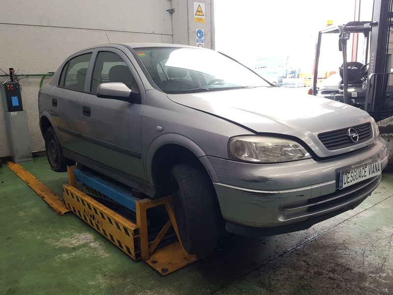 opel astra g fastback (t98) del año 2000