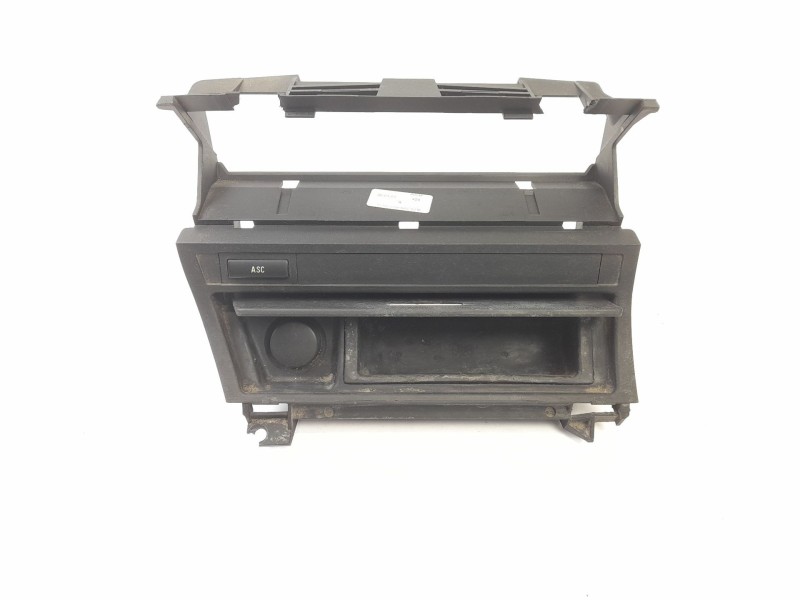 Recambio de cenicero para bmw serie 3 berlina (e46) 320d referencia OEM IAM 307090800 307090100 8205377